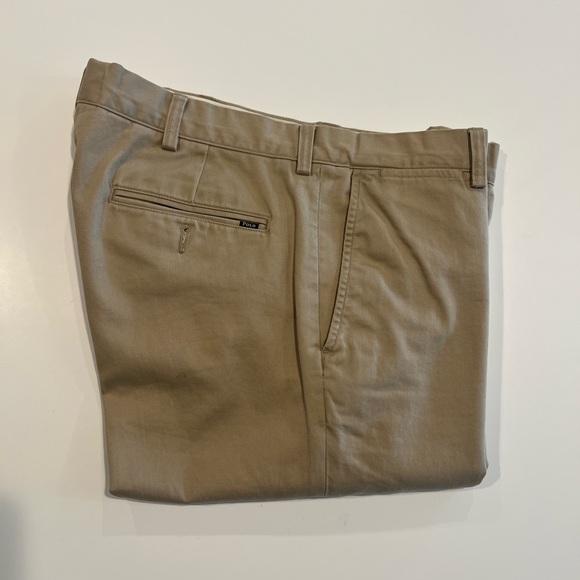THREE mens khaki color chinos: Polo Ralph Lauren and Vineyard vines - Picture 5 of 10